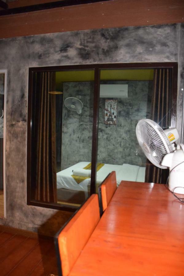 เซราะกราว บูติก รีสอร์ท Sohground Boutique Resort Prakhon Chai Exteriör bild